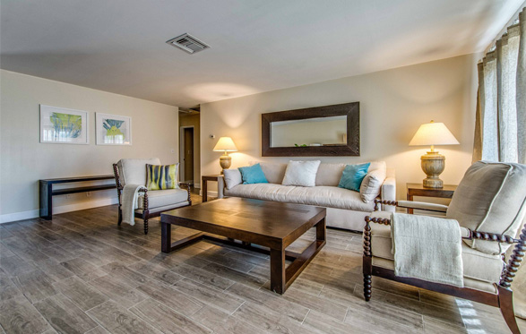 living area at the Lighthouse drug and alcohol rehab