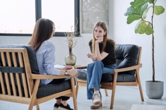 Woman wondering if she can leave rehab early